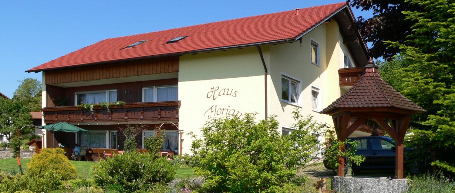 haus-florian-pension-herzogau-waldmuenchen-zimmer-oberpfalz-panorama-1500